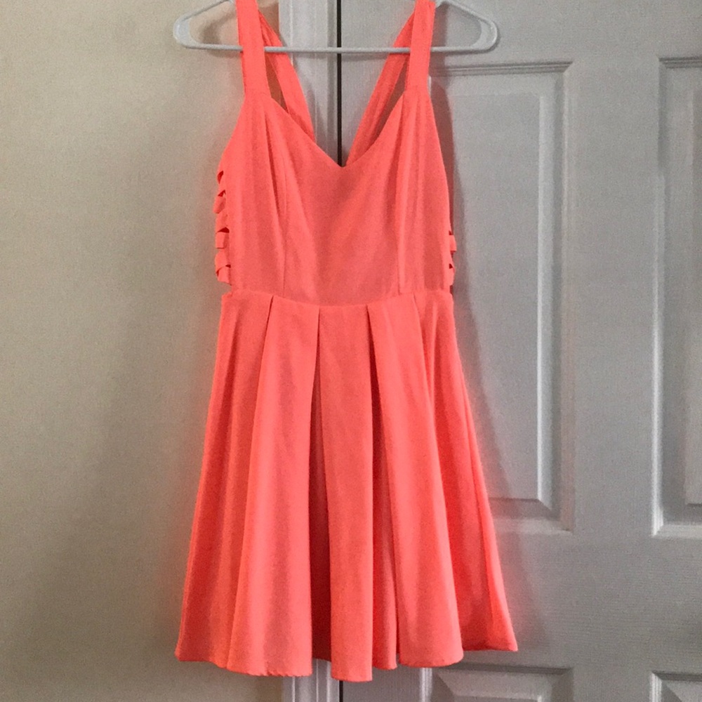Francesca’s Collection - the Perfect Summer Dress!
